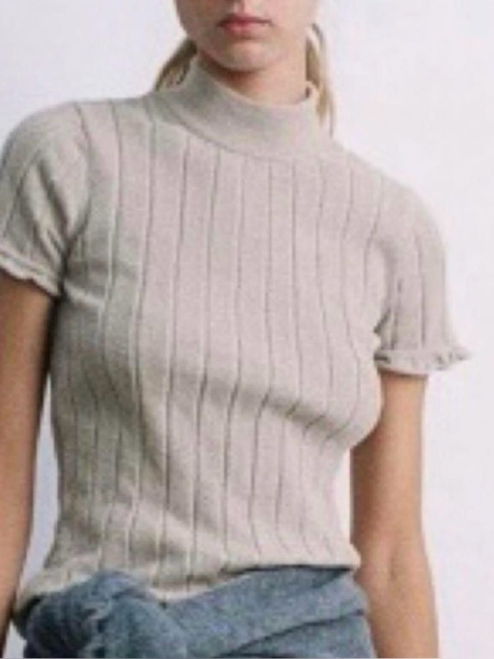 Zara Short Sleeve Ribbed Mock Neck Top - Light Beige size M